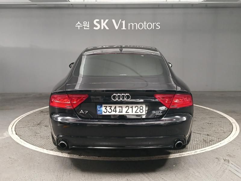 2013 Audi A7 3.0 TFSI Quattro Dynamic 4G photo 2