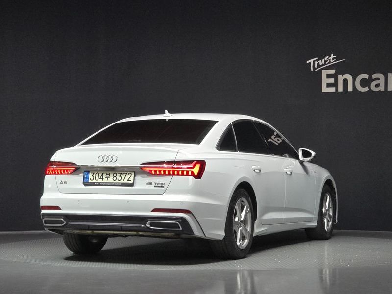 2020 Audi A6 45 TFSI Quattro photo 2