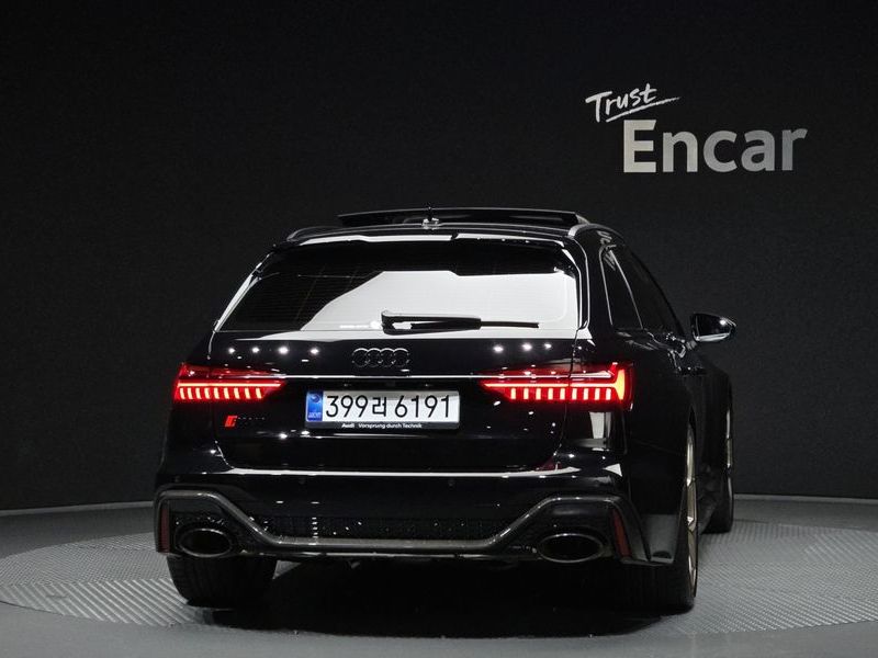 2025 Audi RS6 4.0 TFSI Quattro Avant Performance photo 4
