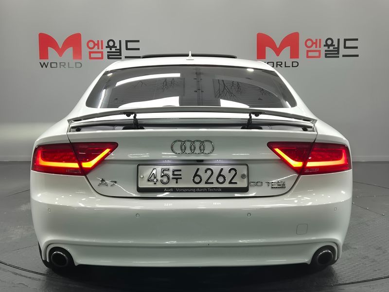 2013 Audi A7 3.0 TFSI Quattro Dynamic 4G photo 4