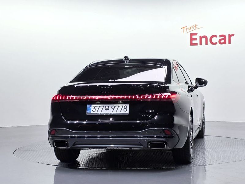 2025 Audi A5 40 TFSI Quattro Advanced photo 4