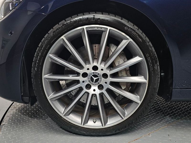 2021 Mercedes-Benz E-Class E350 4MATIC AMG Line photo 5