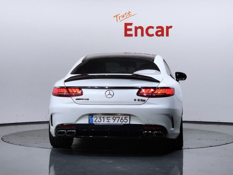 2018 Mercedes-Benz S-Class S63 AMG 4MATIC+ Coupe photo 4