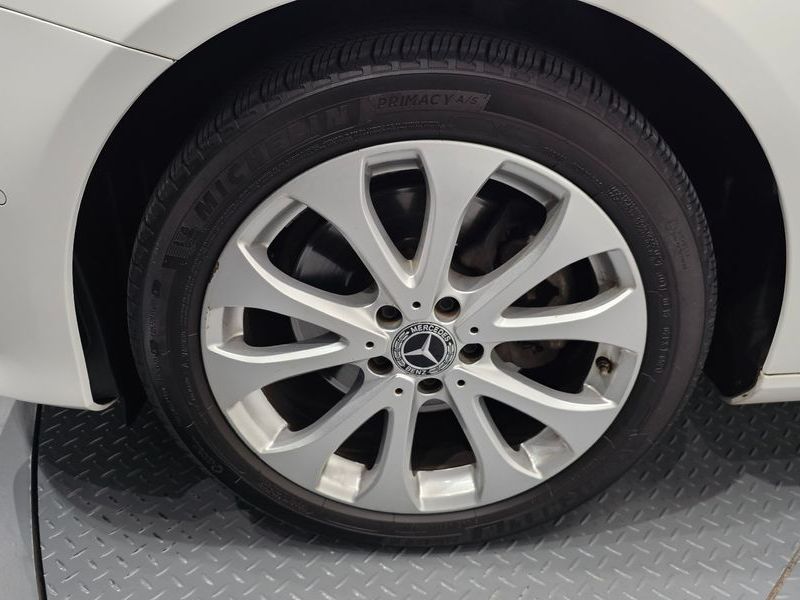 2019 Mercedes-Benz E-Class E220d 4MATIC Exclusive photo 5