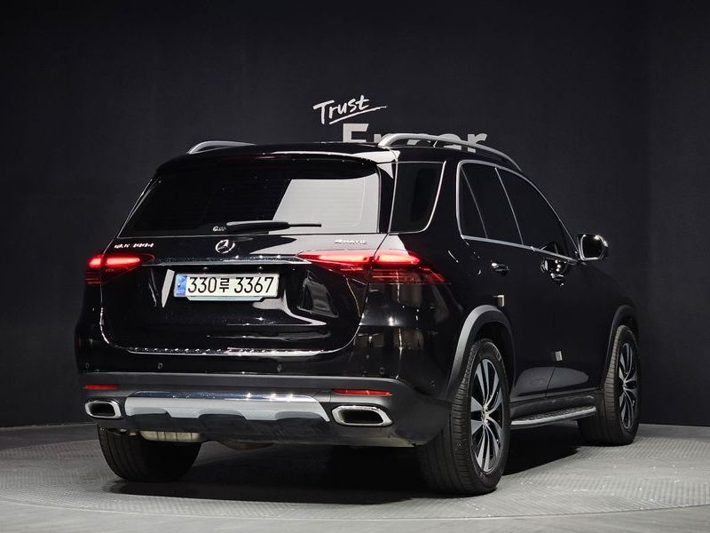 2024 Mercedes-Benz E-Class GLE300d 4MATIC photo 2