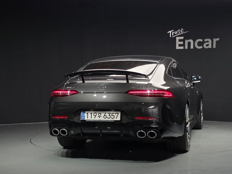 2023 Mercedes-Benz AMG GT 4Door 43 4MATIC+ Dynamic photo 4