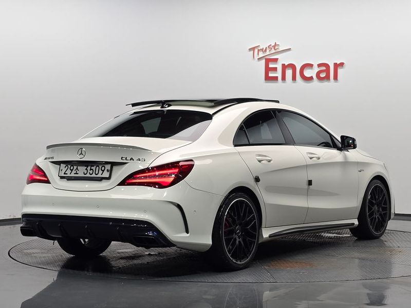 2018 Mercedes-Benz A-Class CLA45 AMG 4MATIC photo 2