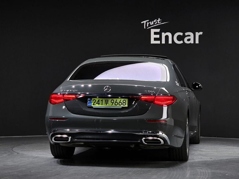2024 Mercedes-Benz S-Class Maybach S580 4MATIC photo 4