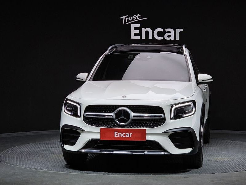 2023 Mercedes-Benz B-Class GLB250 4MATIC photo 3