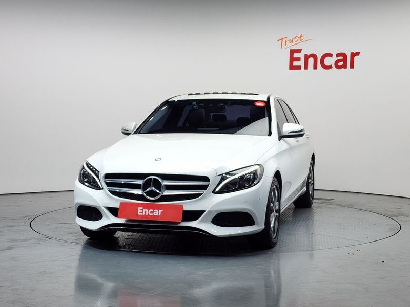 2016 Mercedes-Benz C-Class C200 Avantgarde photo 3