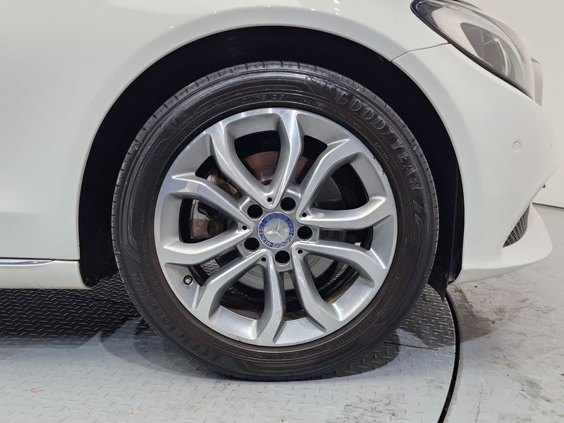 2016 Mercedes-Benz C-Class C200 Avantgarde photo 5