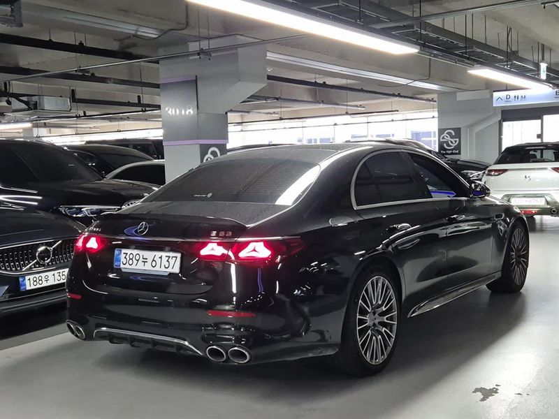 2026 Mercedes-Benz E-Class AMG E53e 4MATIC+ photo 4