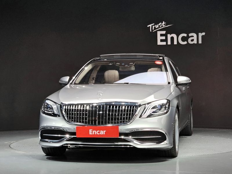 2015 Mercedes-Benz S-Class Maybach S600 photo 3