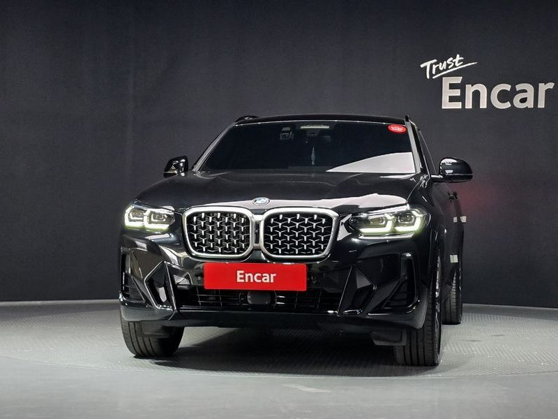 2025 BMW X4 xDrive20d M Sport photo 3