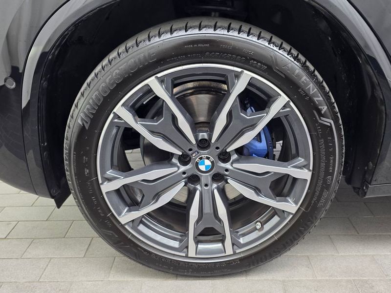 2025 BMW X4 xDrive20d M Sport photo 5