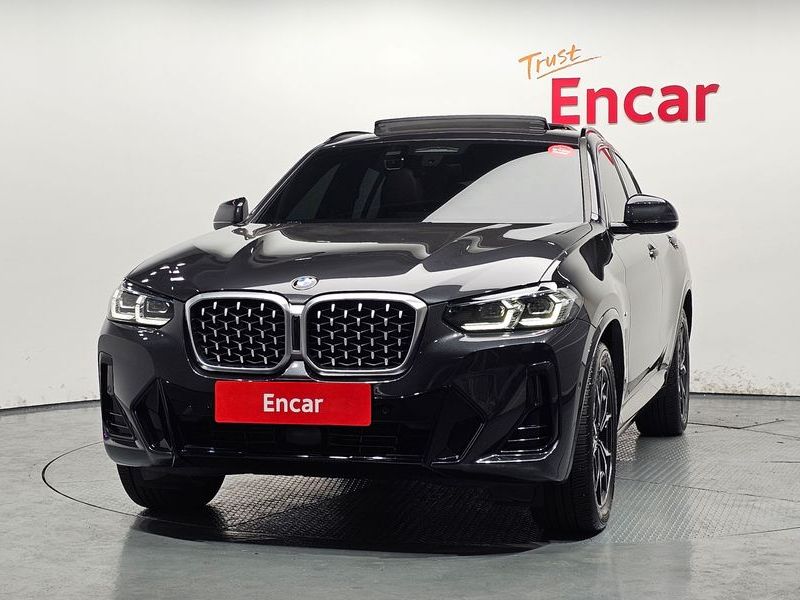 2022 BMW X4 xDrive20i M Sport photo 3