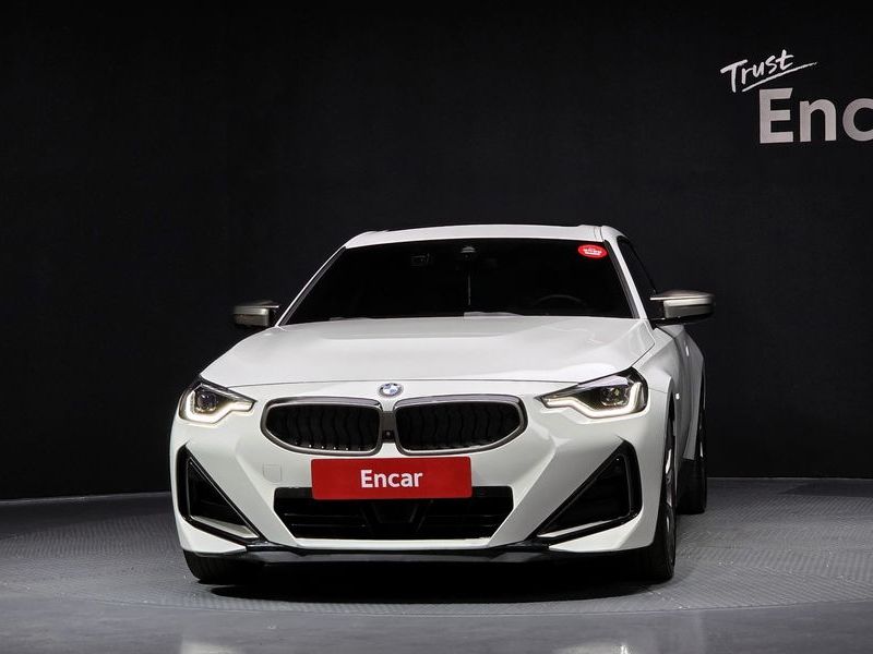 2023 BMW 2 Series M240i xDrive Coupe photo 3