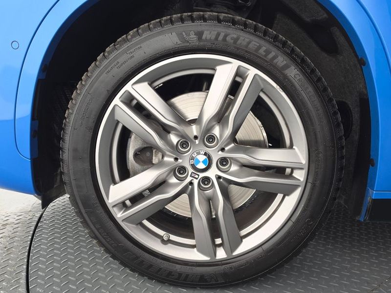 2021 BMW X1 xDrive 20i M Sport photo 5