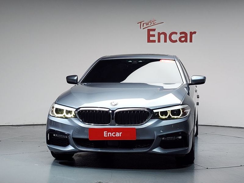 2018 BMW 5 Series 520d M Sport Special Edition photo 3