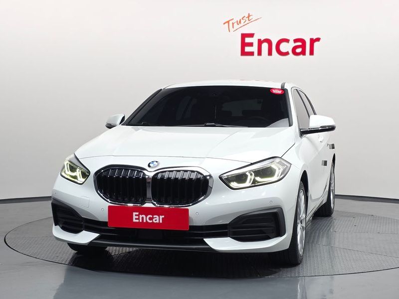 2020 BMW 1 Series 118d Joy First Edition photo 3