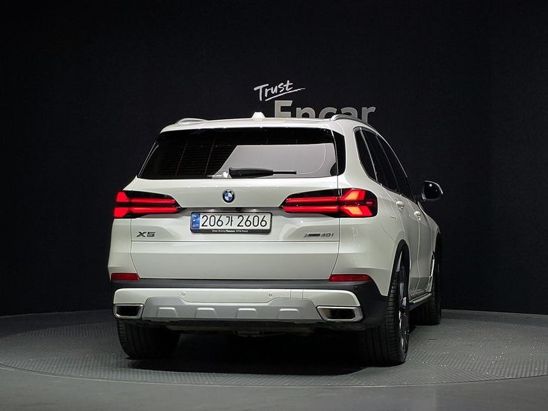2024 BMW X5 xDrive 40i xLine photo 4