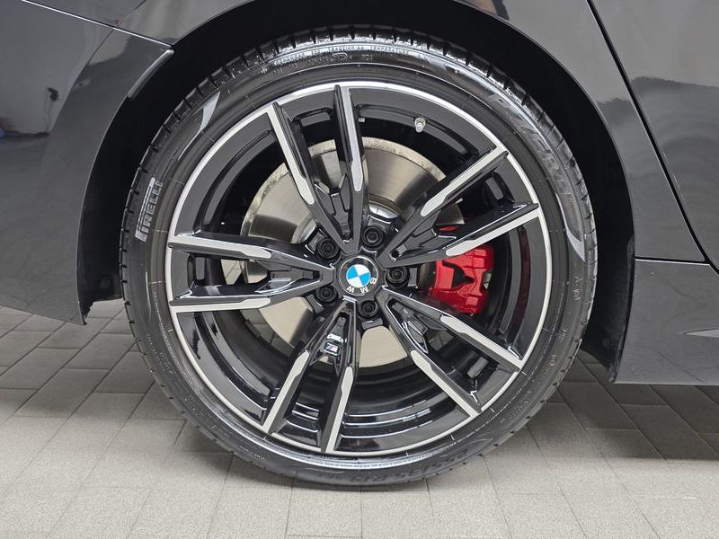 2026 BMW 3 Series M340i xDrive Touring Pro photo 5