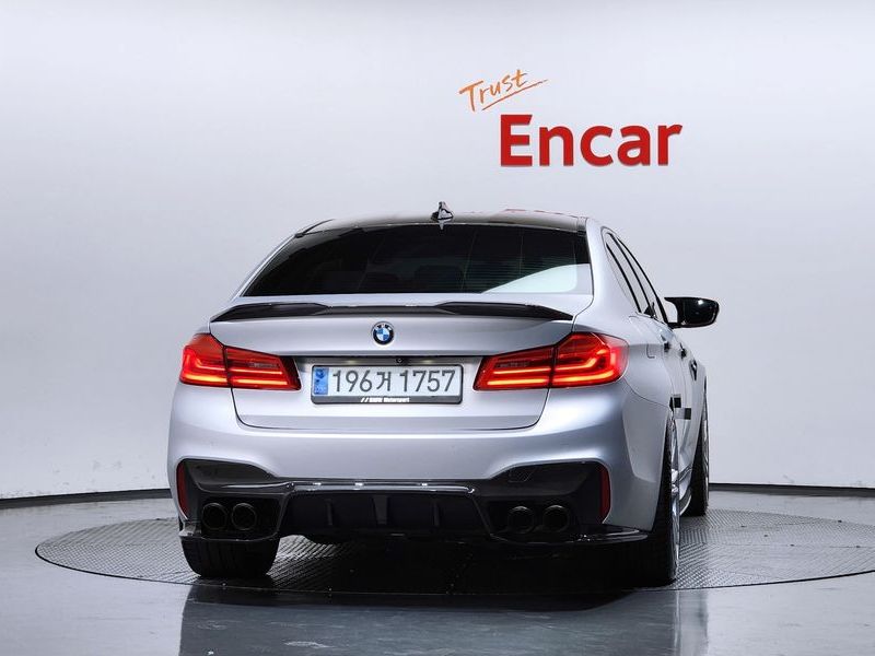 2020 BMW M5 Sedan photo 4