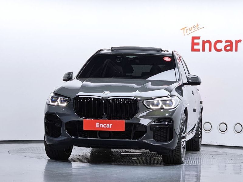 2022 BMW X5 xDrive 40d M Sport photo 3