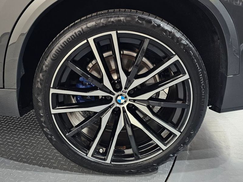 2022 BMW X5 xDrive 40d M Sport photo 5