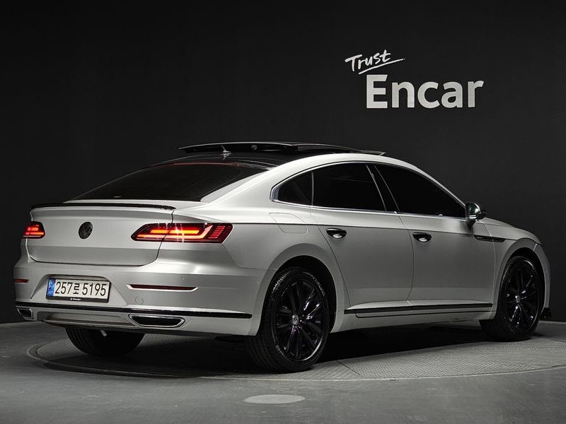 2020 Volkswagen Arteon 2.0 TDI Premium photo 2