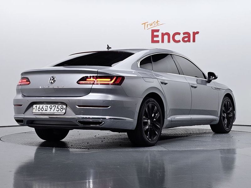 2019 Volkswagen Arteon 2.0 TDI Prestige photo 2