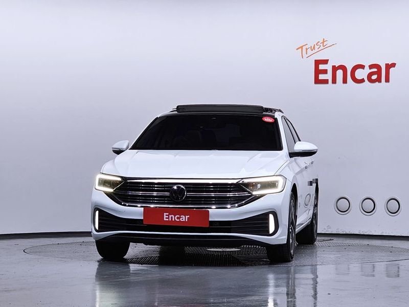 2023 Volkswagen Jetta 1.5 TSI Prestige photo 3