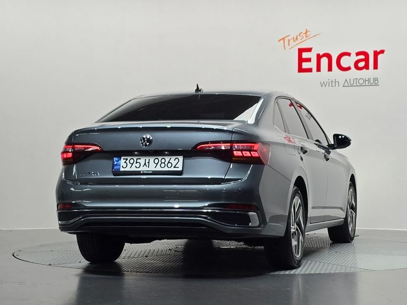 2023 Volkswagen Jetta 1.5 TSI Prestige photo 4