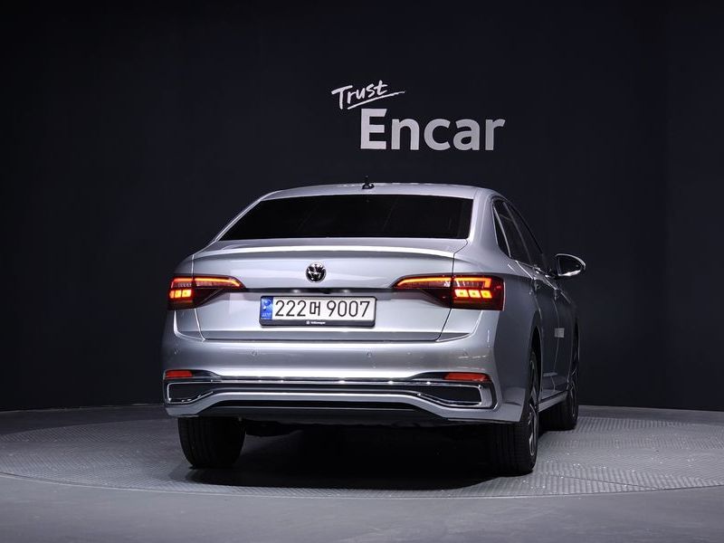2023 Volkswagen Jetta 1.5 TSI Prestige photo 4