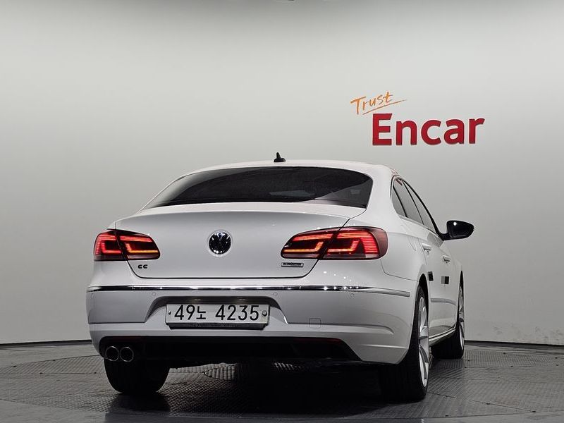 2015 Volkswagen New CC 2.0 TDI BlueMotion photo 4
