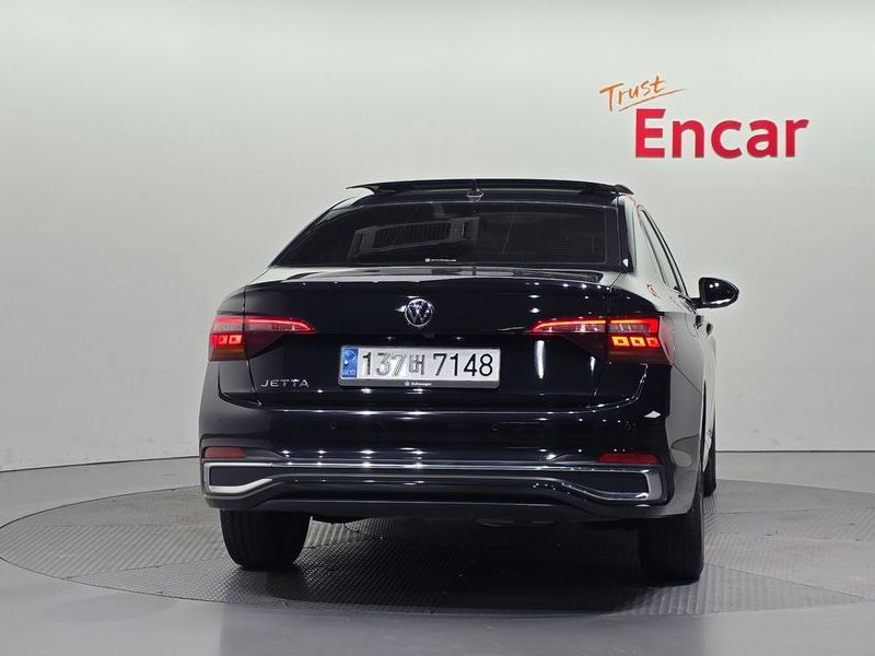 2023 Volkswagen Jetta 1.5 TSI Prestige photo 4