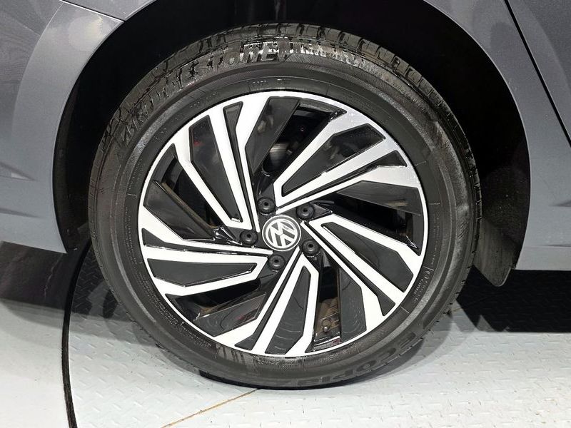 2021 Volkswagen Jetta 1.4 TSI Prestige photo 5