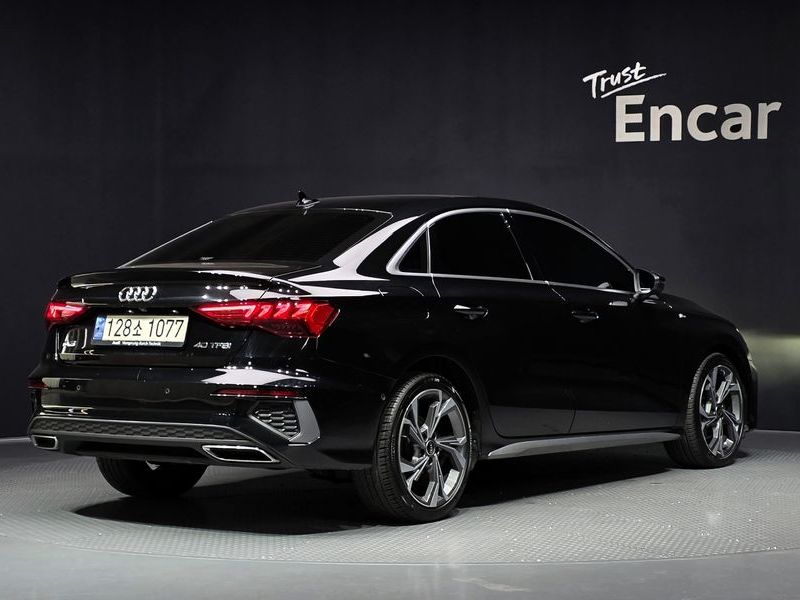 2023 Audi A3 40 TFSI Premium photo 2
