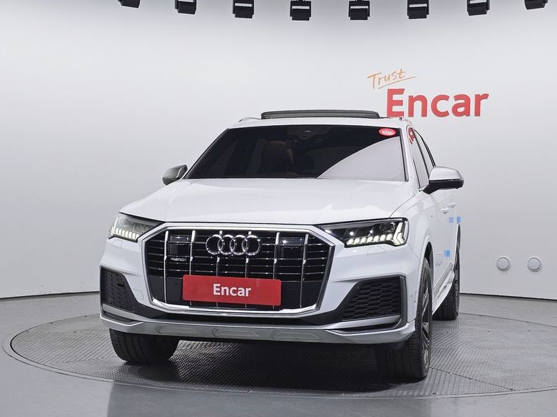 2021 Audi Q7 45 TDI Quattro Premium photo 3