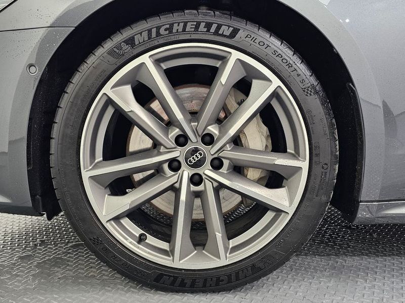 2022 Audi A7 55 TFSI Quattro Premium photo 5