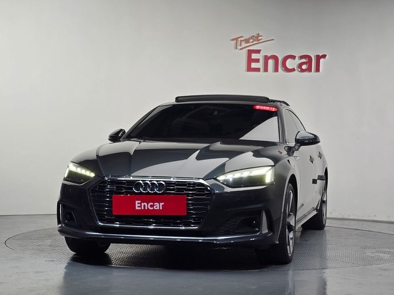 2021 Audi A5 40 TFSI Quattro Sportback photo 3