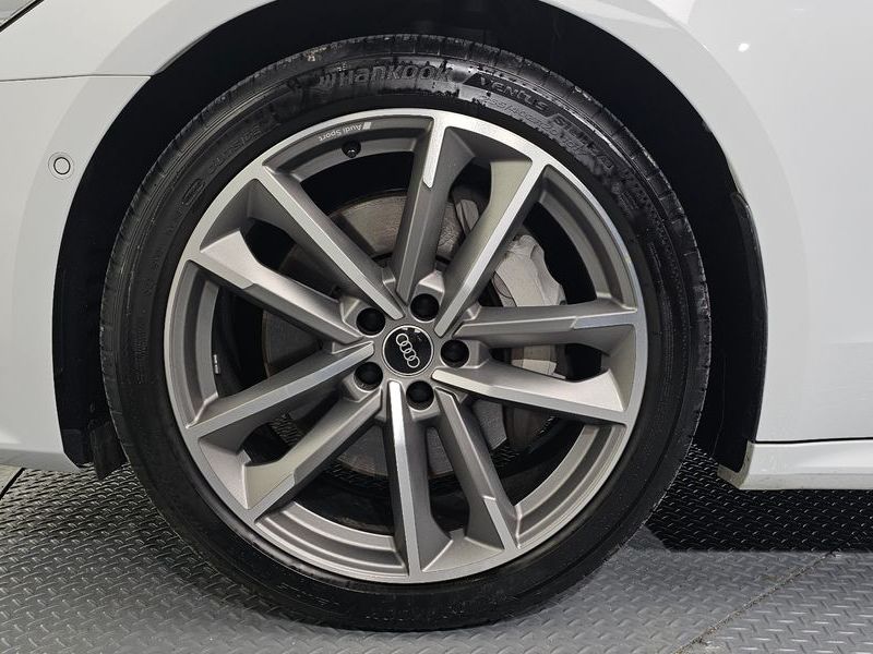 2021 Audi A7 55 TFSI Quattro Premium photo 5