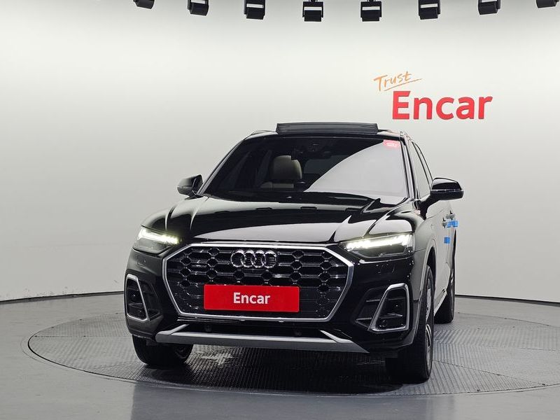 2021 Audi Q5 45 TFSI Quattro Premium photo 3