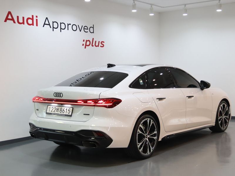 2025 Audi A5 40 TFSI Quattro S Line Black Edition photo 2