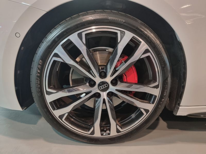 2025 Audi A5 40 TFSI Quattro S Line Black Edition photo 5