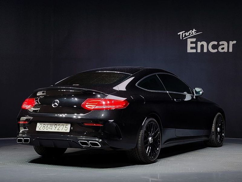 2018 Mercedes-Benz C-Class C63 AMG Coupe photo 2