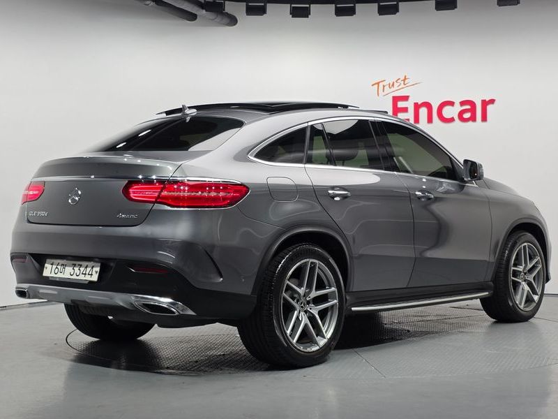 2018 Mercedes-Benz E-Class GLE350 d 4MATIC Coupe photo 2