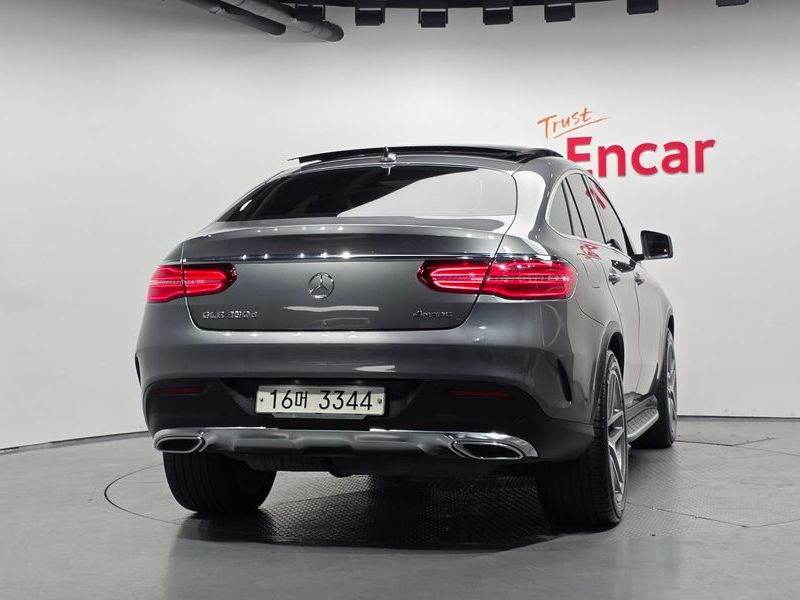 2018 Mercedes-Benz E-Class GLE350 d 4MATIC Coupe photo 4