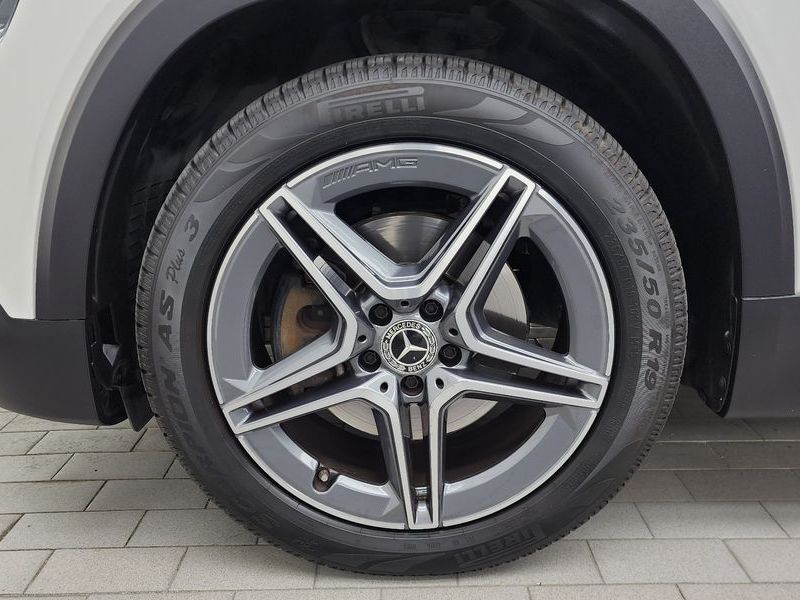 2021 Mercedes-Benz B-Class GLB250 4MATIC photo 5