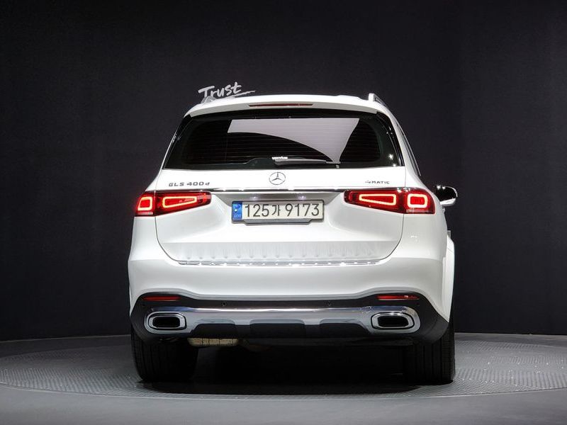 2023 Mercedes-Benz S-Class GLS400d 4MATIC photo 4